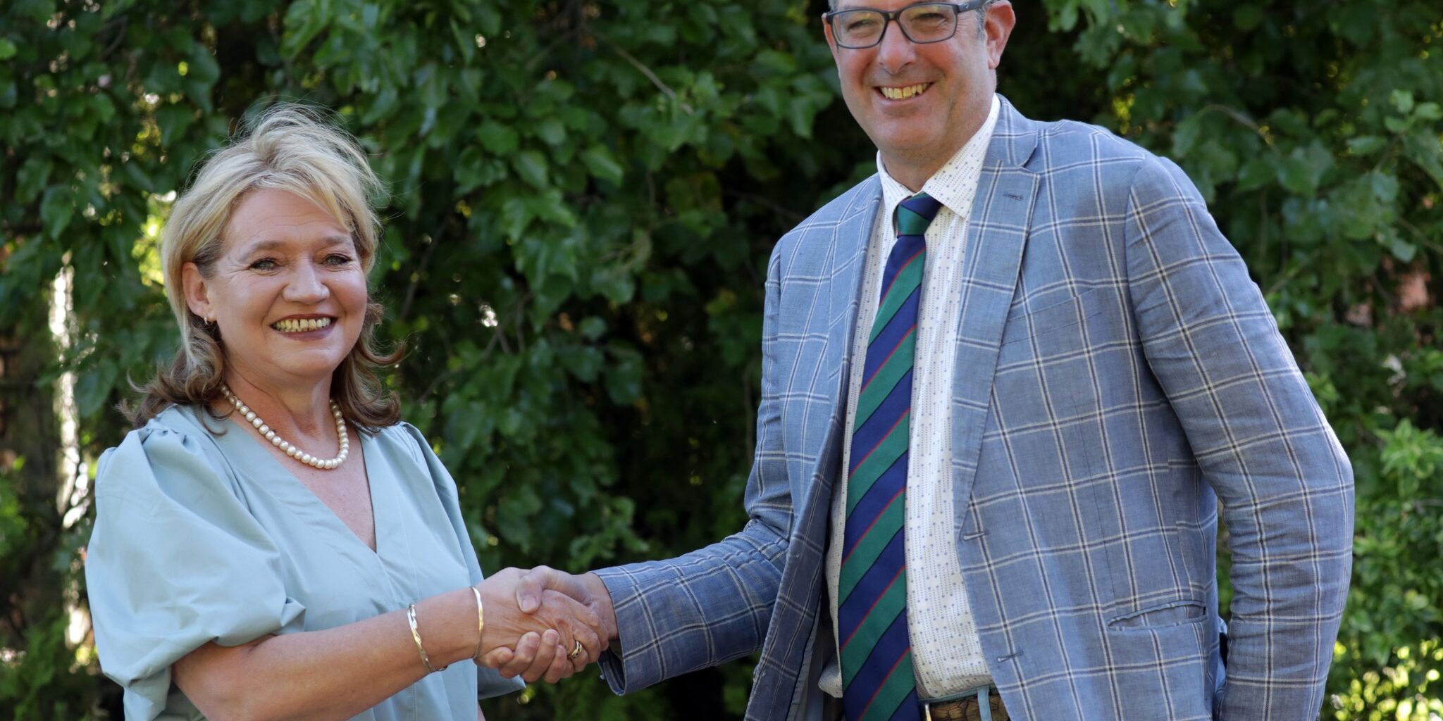 Mrs Tracy van Molendorff and Mr Leon Grove